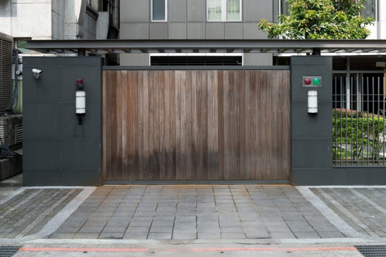 25 Model Pagar Rumah Minimalis Sederhana dan Elegan – Sejasa HAPPY LIVING