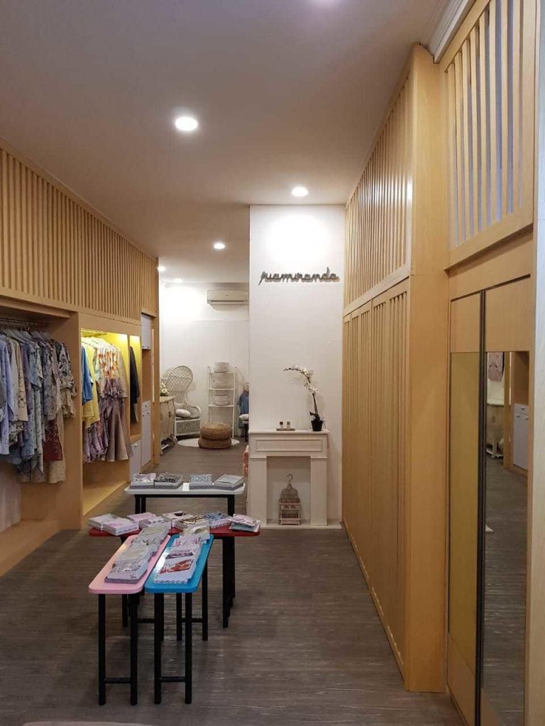 desain interior butik