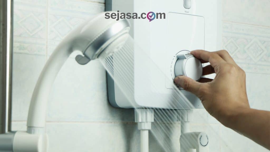 pasang pemanas air